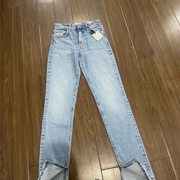 Zara blogger split hem jeans - Picture 2 of 3